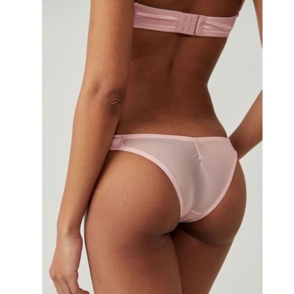 Free People Intimately Heartthrob Cheeky Undies Sizes Small/XS NWT - Picture 1 of 12